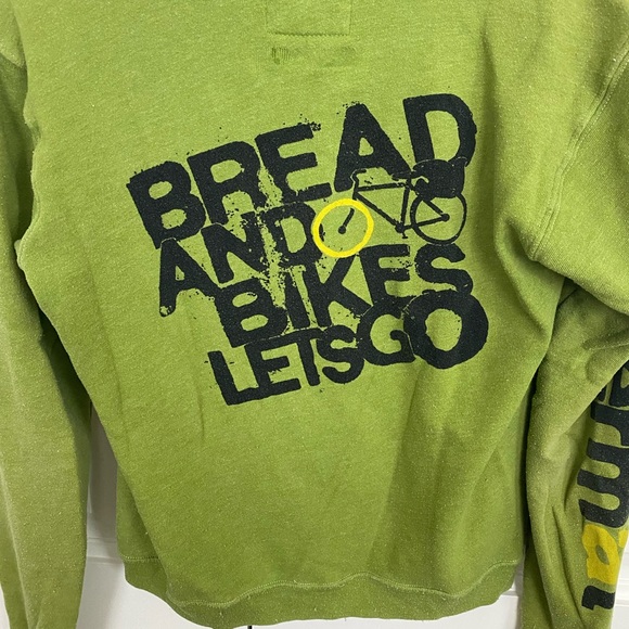 Free city zip up hoodie in size small - Picture 3 of 5